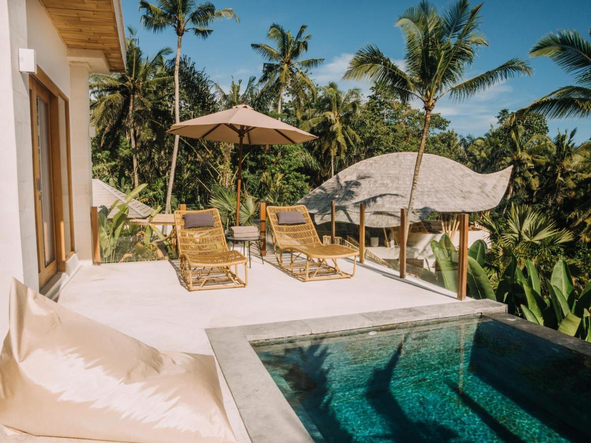 ホテル Neano Escape マンギス エクステリア 写真 A villa in Bali