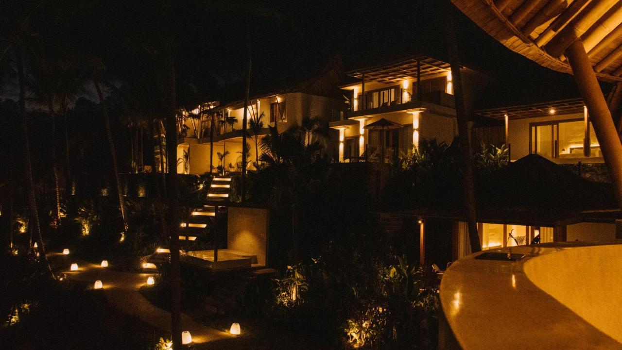 ホテル Neano Escape マンギス エクステリア 写真 The resort at night