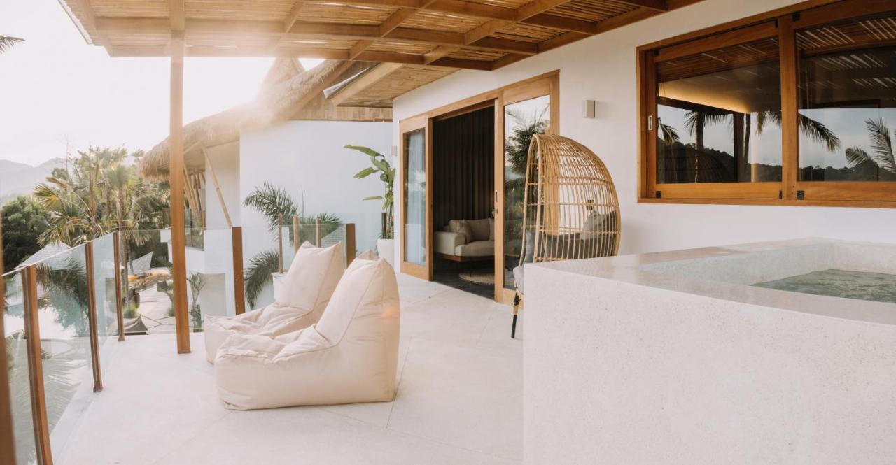 ホテル Neano Escape マンギス エクステリア 写真 The interior of a villa at the resort