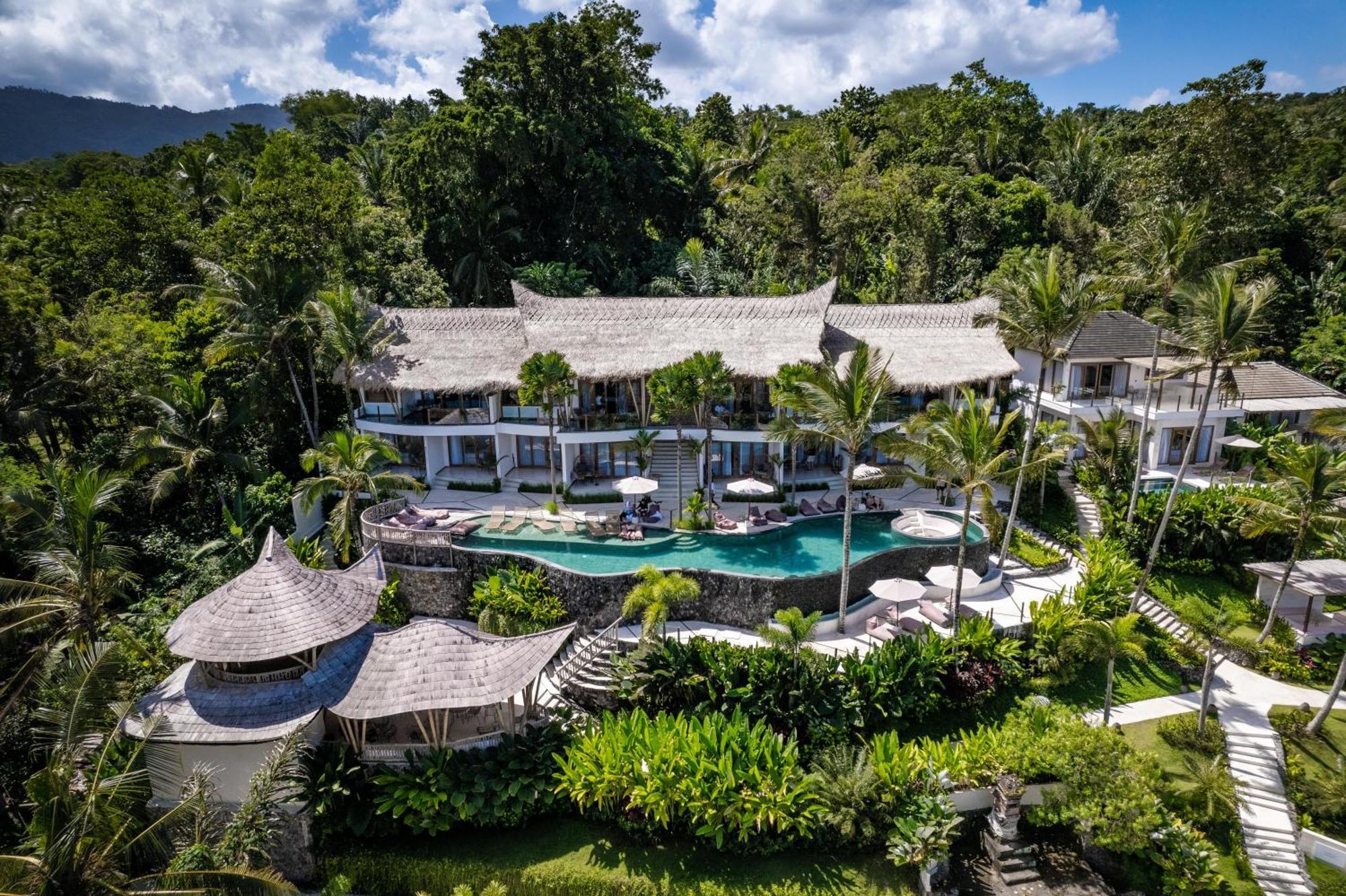 ホテル Neano Escape マンギス エクステリア 写真 Aerial view of the resort